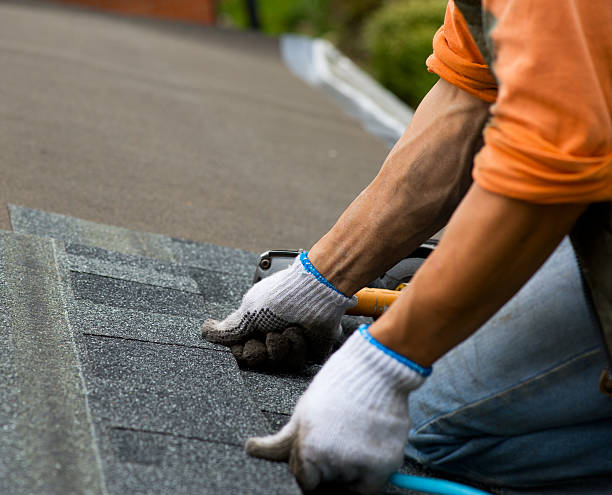 Best Best Roofing Contractors  in Mccom, OH
